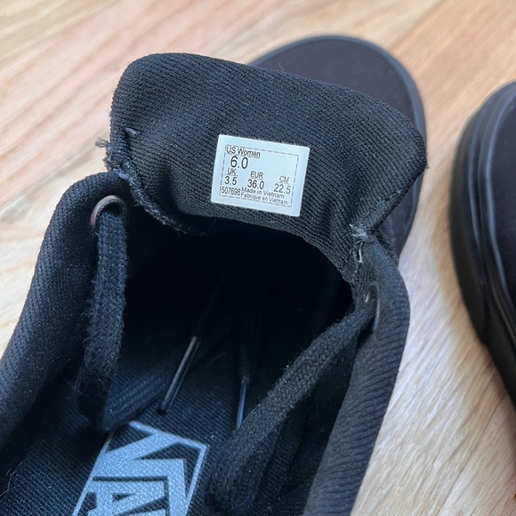 ❌SOLD Vans Era Shoe - Picture 5 of 6